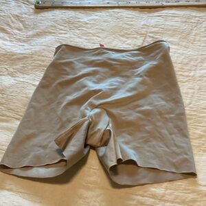 SPANX Women's Tan Short undergarment S